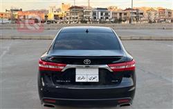 تويوتا أفالون